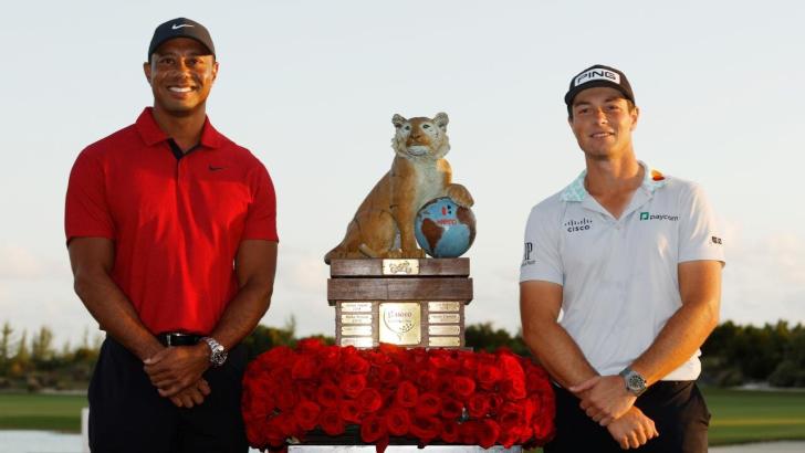 Tiger Woods and Viktor Hovland 